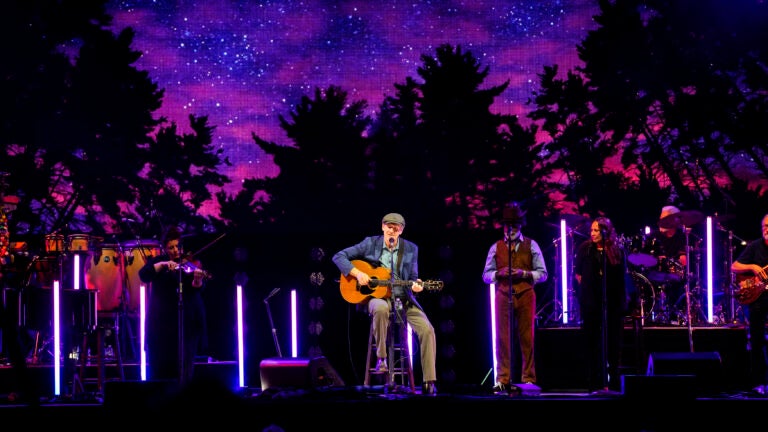 Review & setlist: James Taylor at MGM Music Hall, Aug. 27, 2025