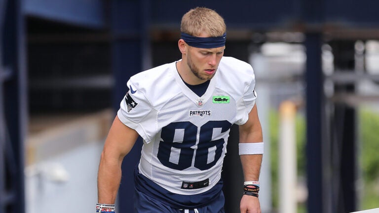 Efton Chism’s emotional reaction to making Patriots roster