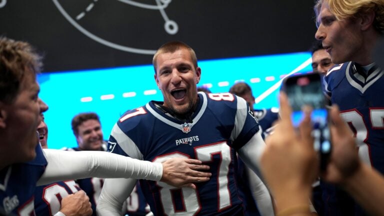 Patriots QB Drake Maye looked ‘timid’ in Week 1