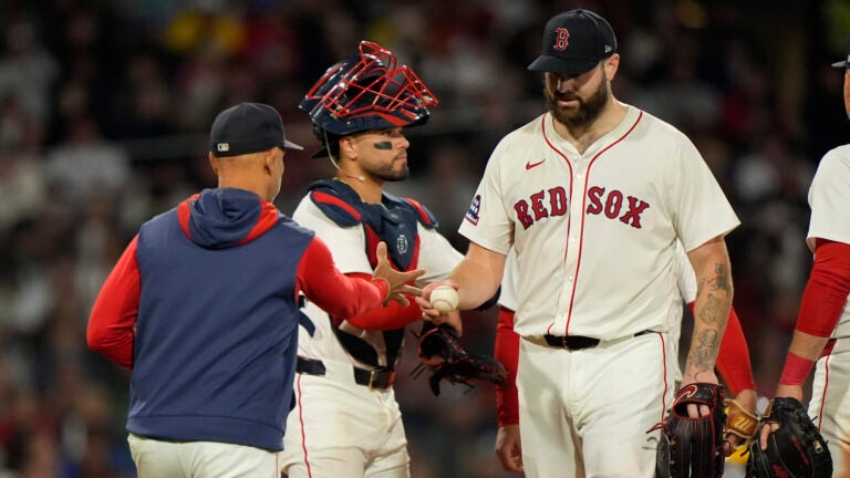 ‘It doesn’t seem like’ Lucas Giolito will pitch in October