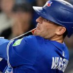 Red Sox fall to Blue Jays 6-1, fail to secure playoff spot for now