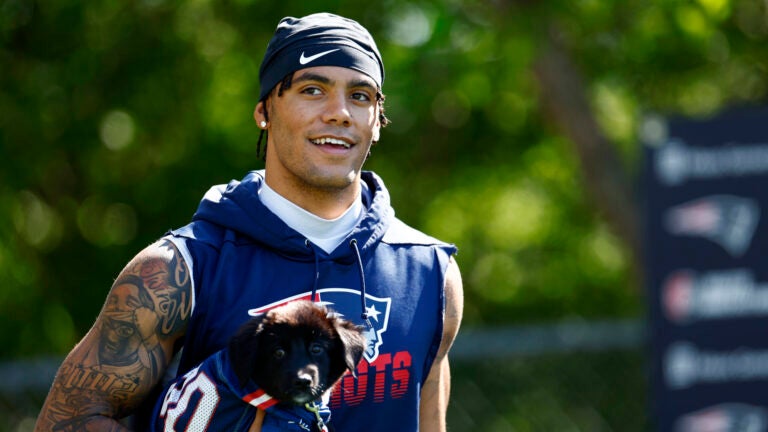 Christian Gonzalez’s health remains a concern for Patriots