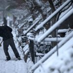 The Farmers’ Almanac and the Old Farmer’s Almanac are at odds over how snowy and cold Boston’s winter will be