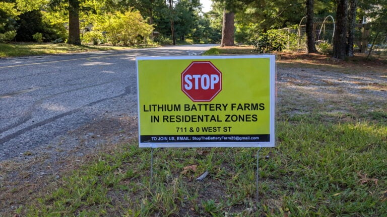 Duxbury residents speak out over proposed ‘battery farm’