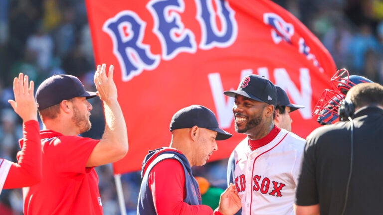 Aroldis Chapman explains why he signed extension with Red Sox