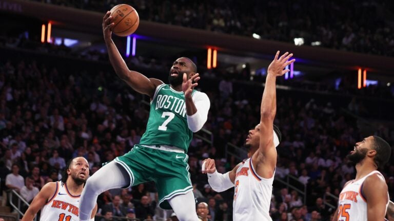 Celtics struggle early, can’t finish rally in loss to Knicks: Takeaways