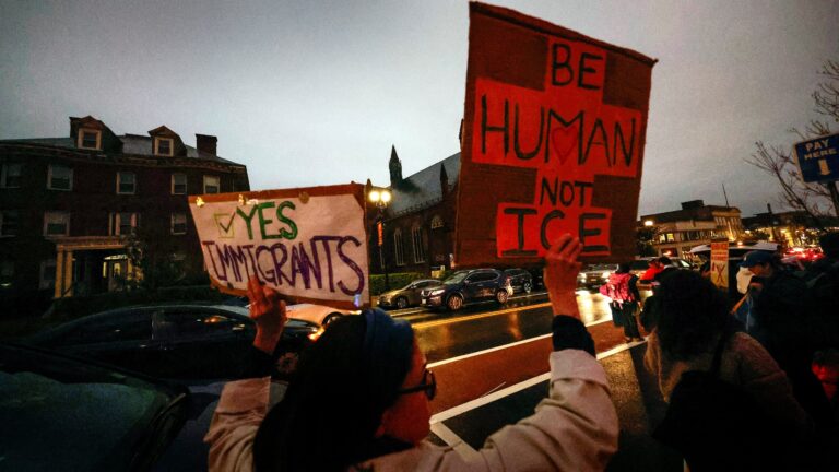 Everett 7th grader held by ICE in Virginia to stay in federal custody