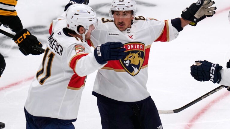 2 assists for Panthers in his emotional Boston return