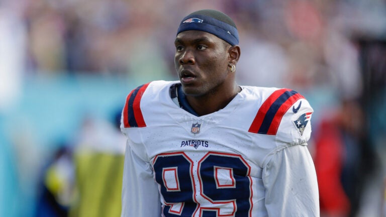 Patriots reportedly trade Keion White to 49ers for two draft picks