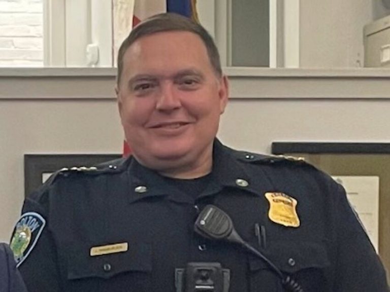 Mass. police chief dies suddenly