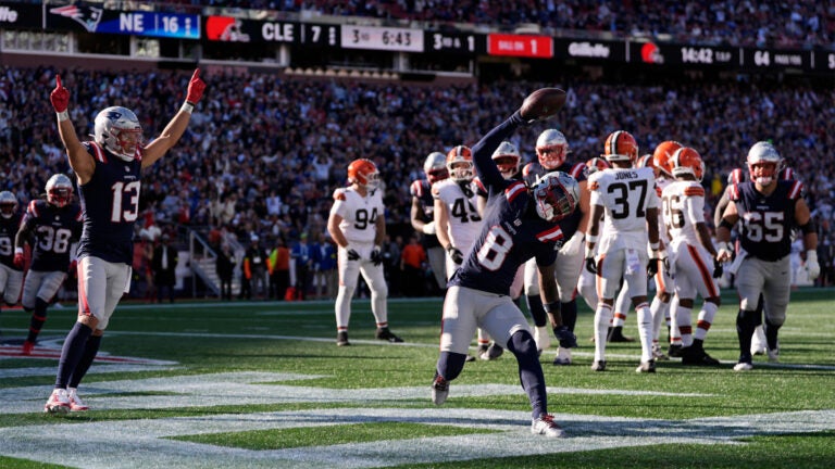 Stefon Diggs gets ‘long overdue’ first Patriots touchdown