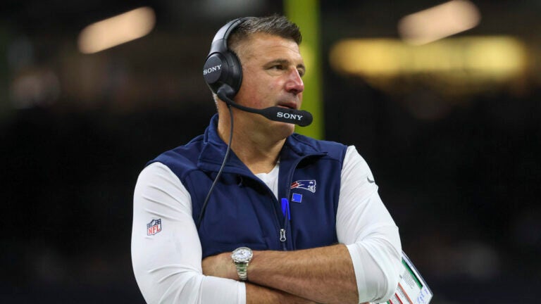 Why Vrabel reached out to fired Titans coach who replaced him