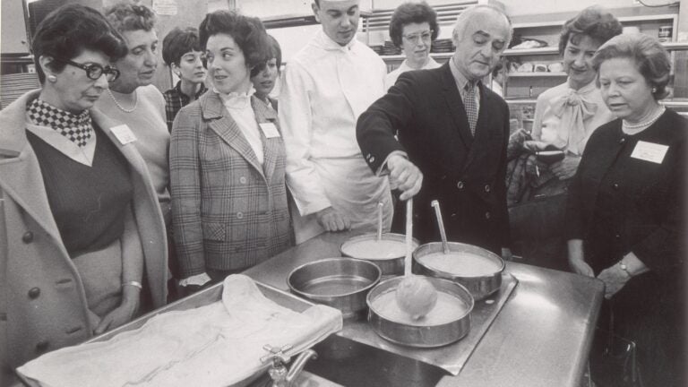 Two North Shore restaurants close after 78 years