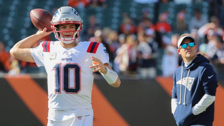 Bengals 3, Patriots 0 (1st): Cincy opens scoring